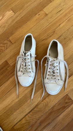 Coach Women’s Stylish Casual Tennis Shoe. Women. Size 9