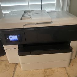 Hp printer Office Jet Pro 7740