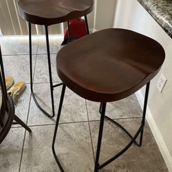 Set Of Counter Height Barstools