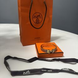 Hermès Bracelet with All Gift Packaging 