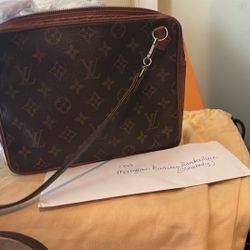 Louis Vuitton Monogram Pochette Bandoullere Crossbody Bag With COA