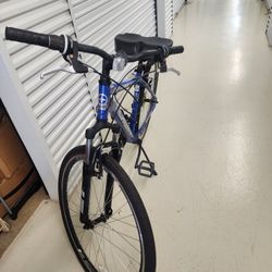 Schwinn GTX1 Bike