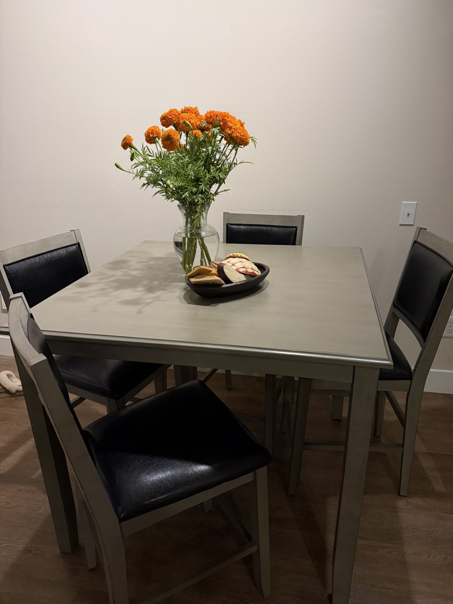 Dining Table Set