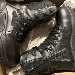 Reebok Men Boots