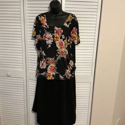 Woman’s Top And Skirt Size 1x-2x Good Condition