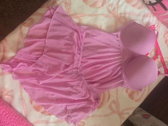 París hilton size L