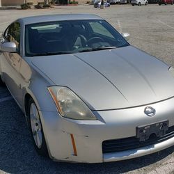2003 nissan  350z 