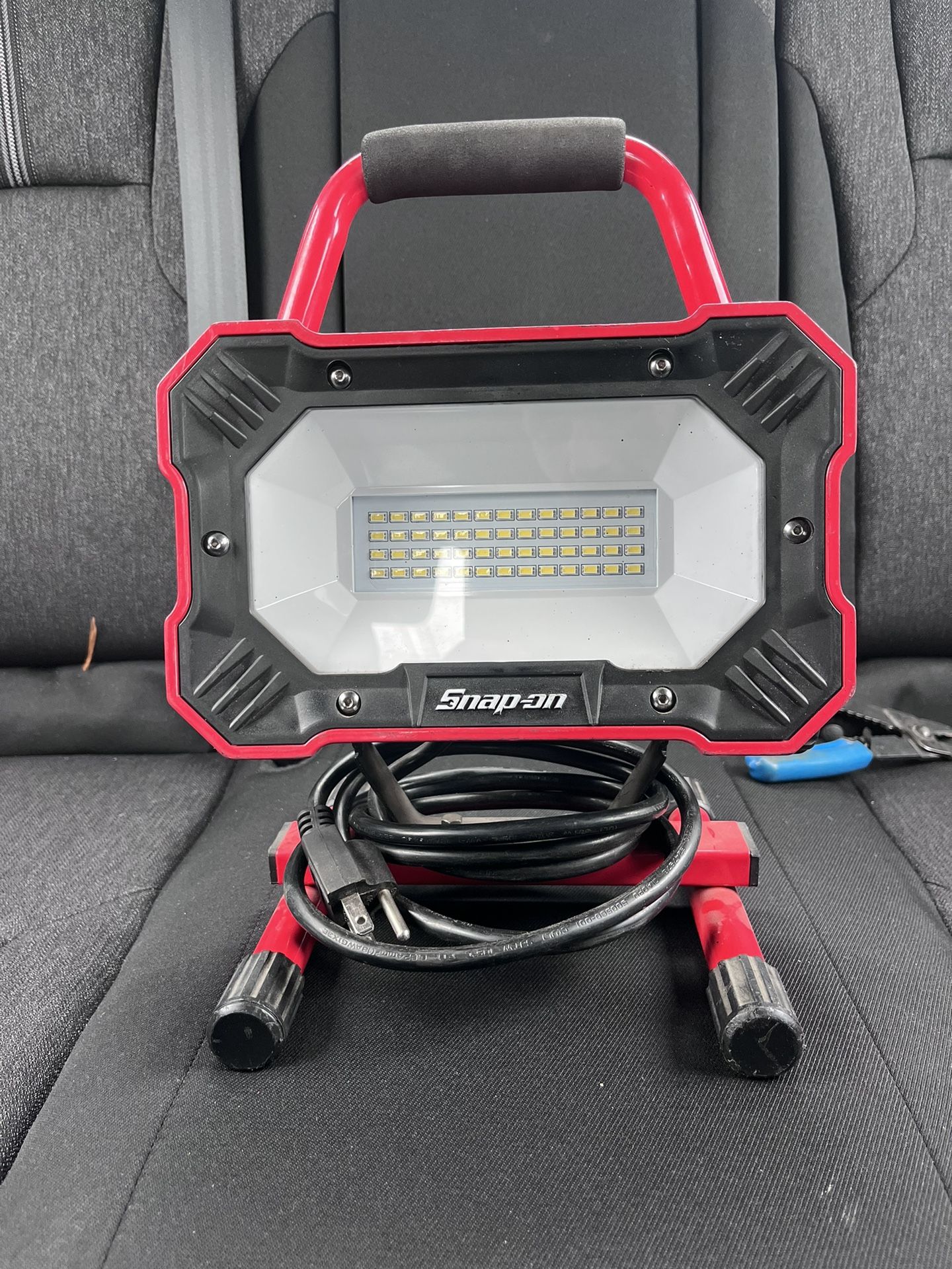 Snap On Flood Light 