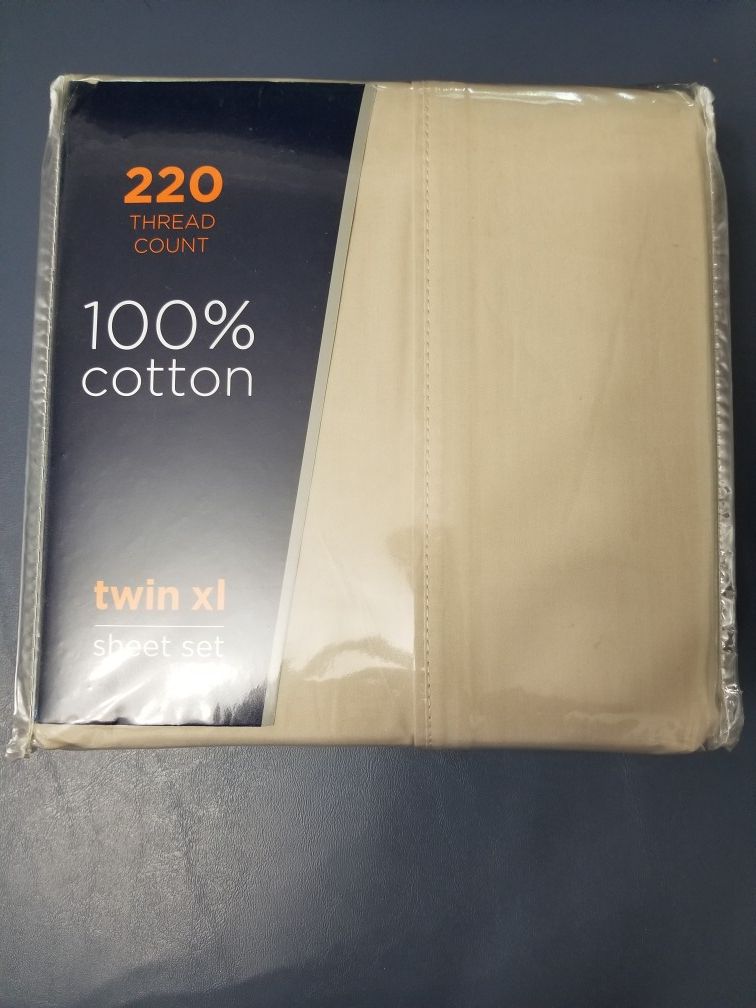 Twin XL Bed Sheet Set