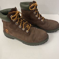 Timberland Boys Size 7 Premium Waterproof Nubuck Hiking Boots; Dark Brown; Great Condition