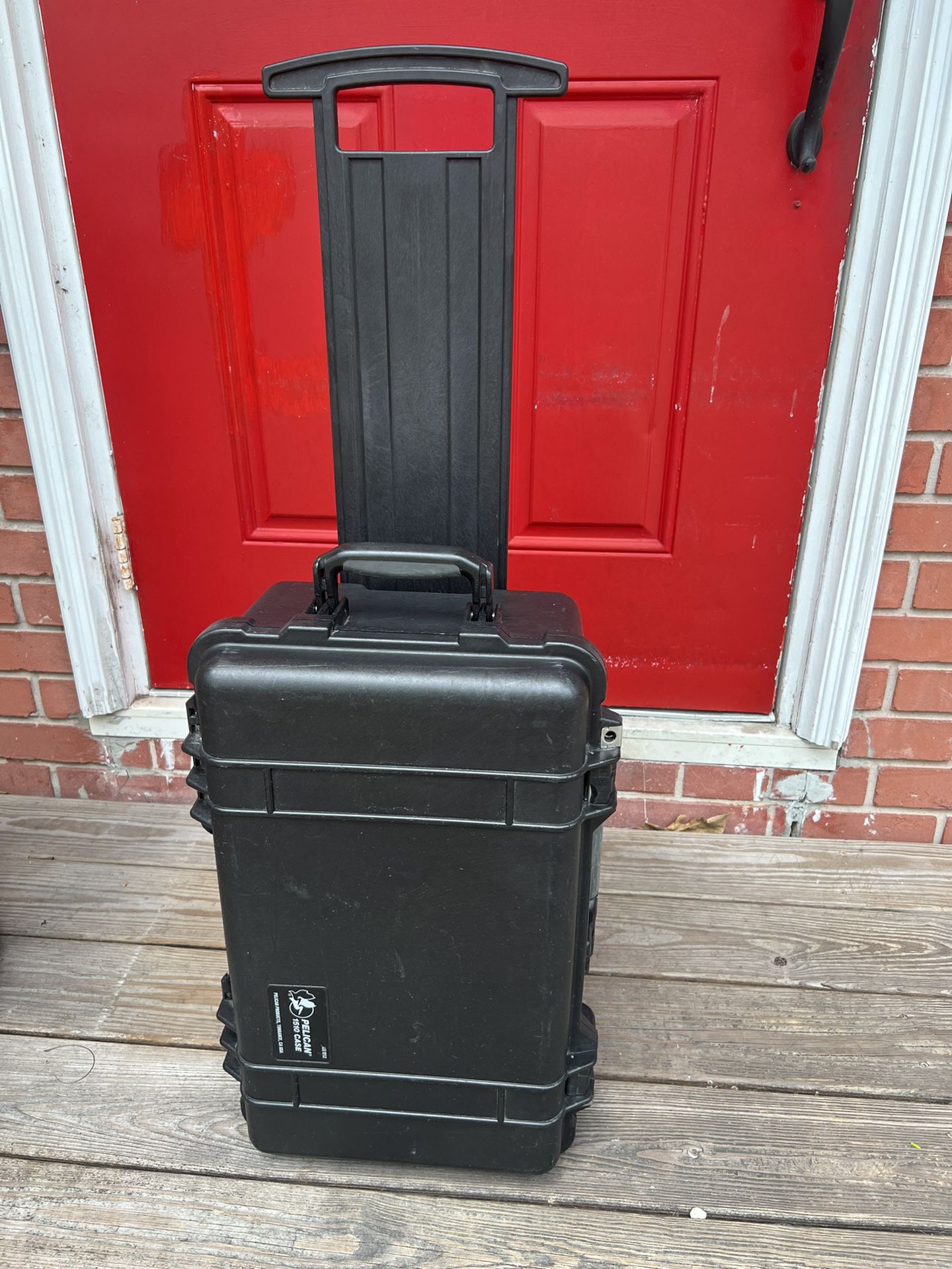 Pelican 1510 Rolling Carry On Hard Case