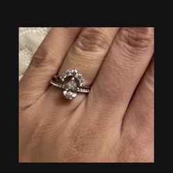 Swarovski Ring Size 5