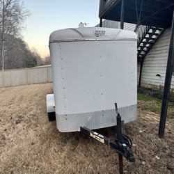 2005 Horton Hauler 5x8 Enclosed Trailer