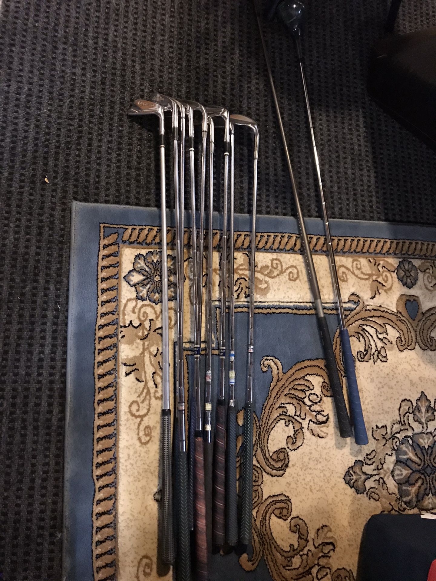 Golf Clubs 