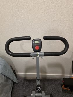 Sunny Row N Ride Glute Workout.