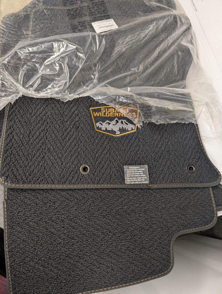 Forester Wilderness Carpeted Floor Mats