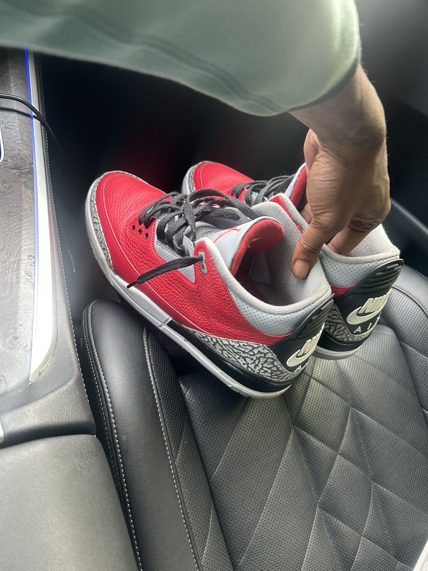 Jordan Retro 3s