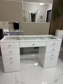 Makeup Vanity