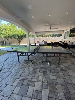 Tennis table