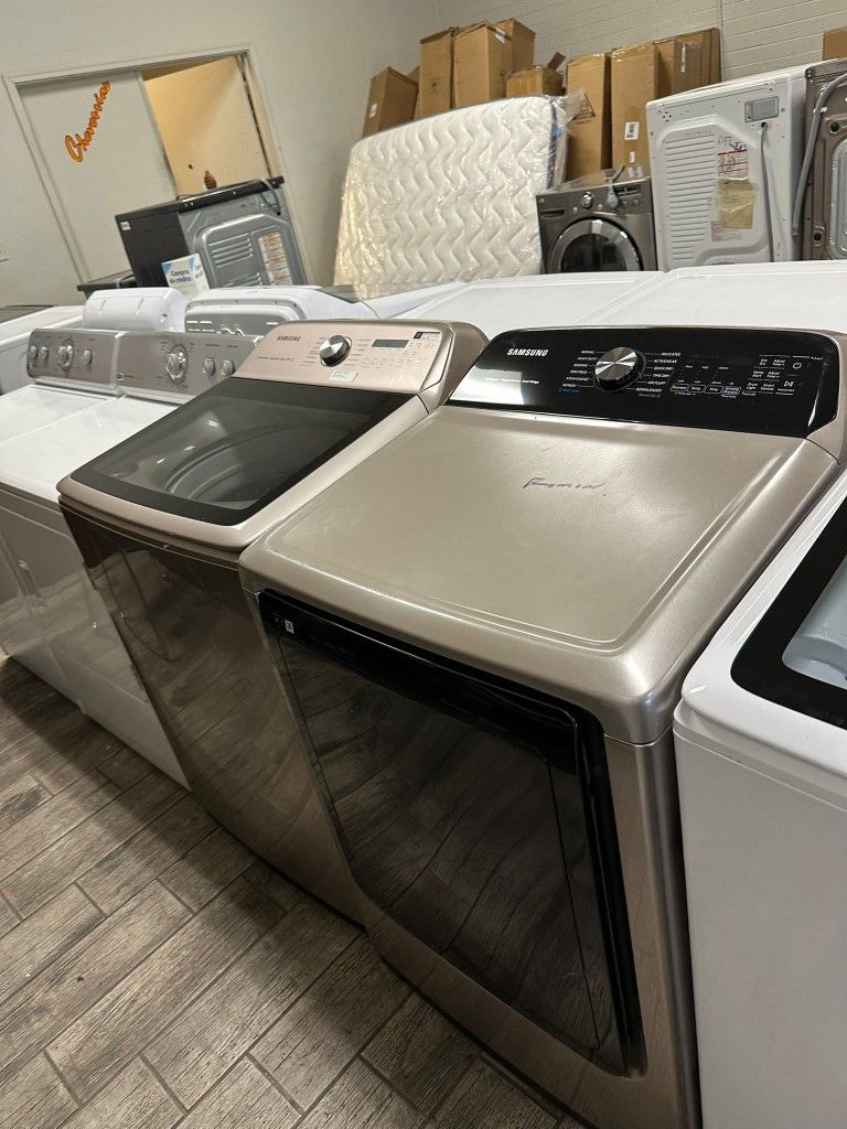 Samsung champagne washer and dryer set electric with warranty