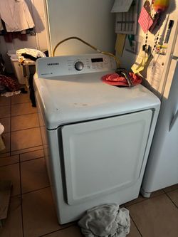 White Samsung working dryer