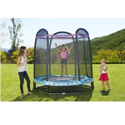 L.O.L. Surprise 7’ Trampoline w/ Safety Net