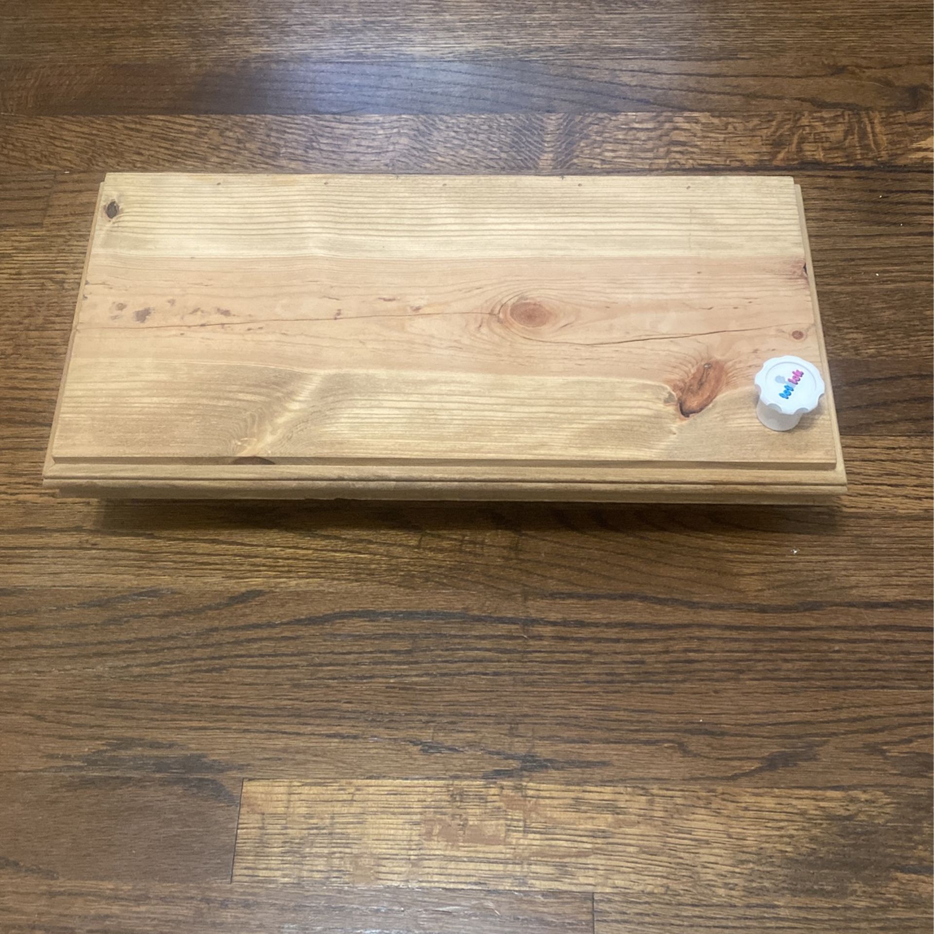 Unfinished Wall Mount for Pistols