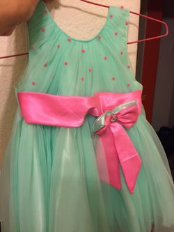 Beautiful dress for 9 month- 18 month