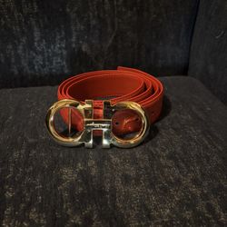 Red Ferragamo belt 