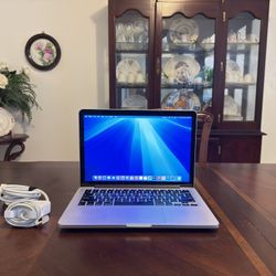 MacBook Pro Retina 2012, 500GB SSD - MacOS Sequoia 