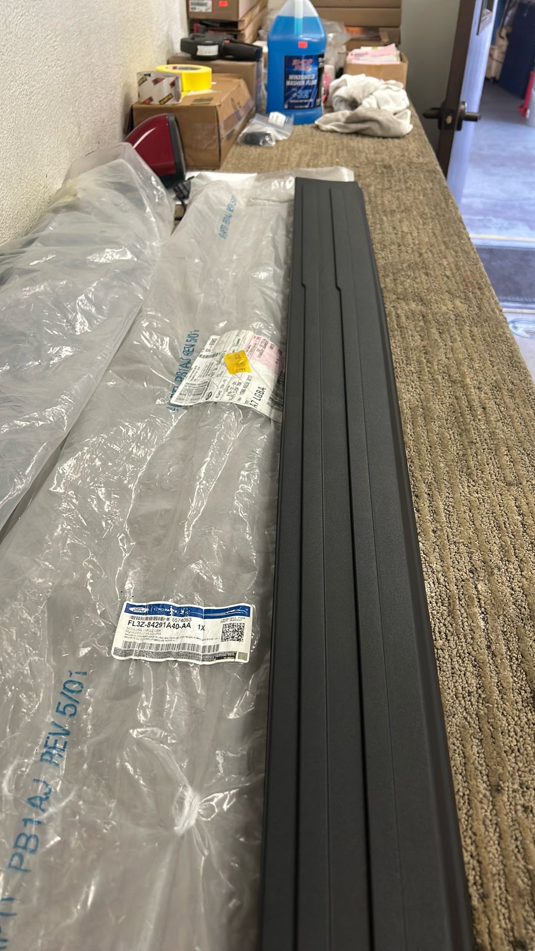 Right Upper Bed Molding (OEM for 15-20 Ford F-150)