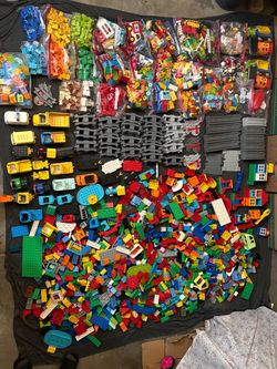 Huge Lego Duplo lot