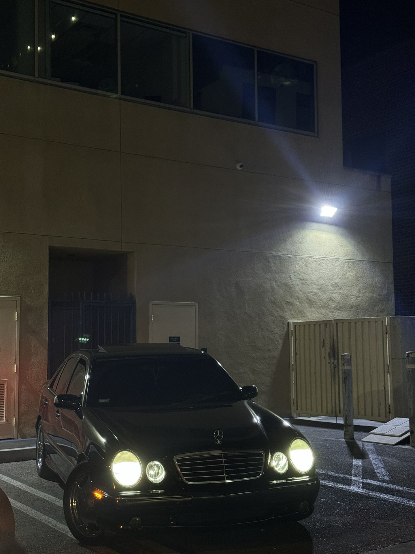 2002 Mercedes-Benz E-Class