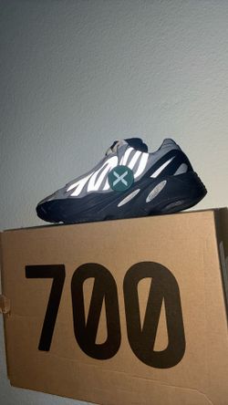 Yeezy 700