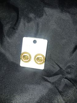 Aretes