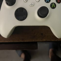 Xbox Series S With Rechargeable Battery 