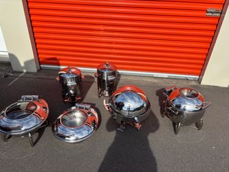 Premium chafing dishes