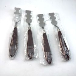 Palette Knives Set of 4 – New in Packaging