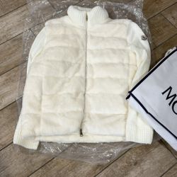 Woman Jacket Size Large