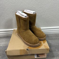 UGG WOMEN’S BOOTS