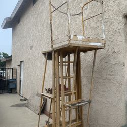 Single Person Maintenance Lift 