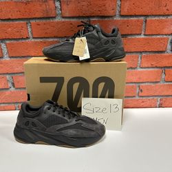 Adidas Yeezy 700 Boost 700 ‘Utility Black ‘23’ Size 13