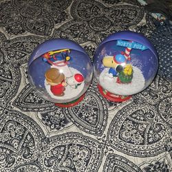 Musical Peanuts Snow Globes