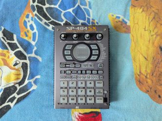 Roland SP-404SX Linear Wave Sampler