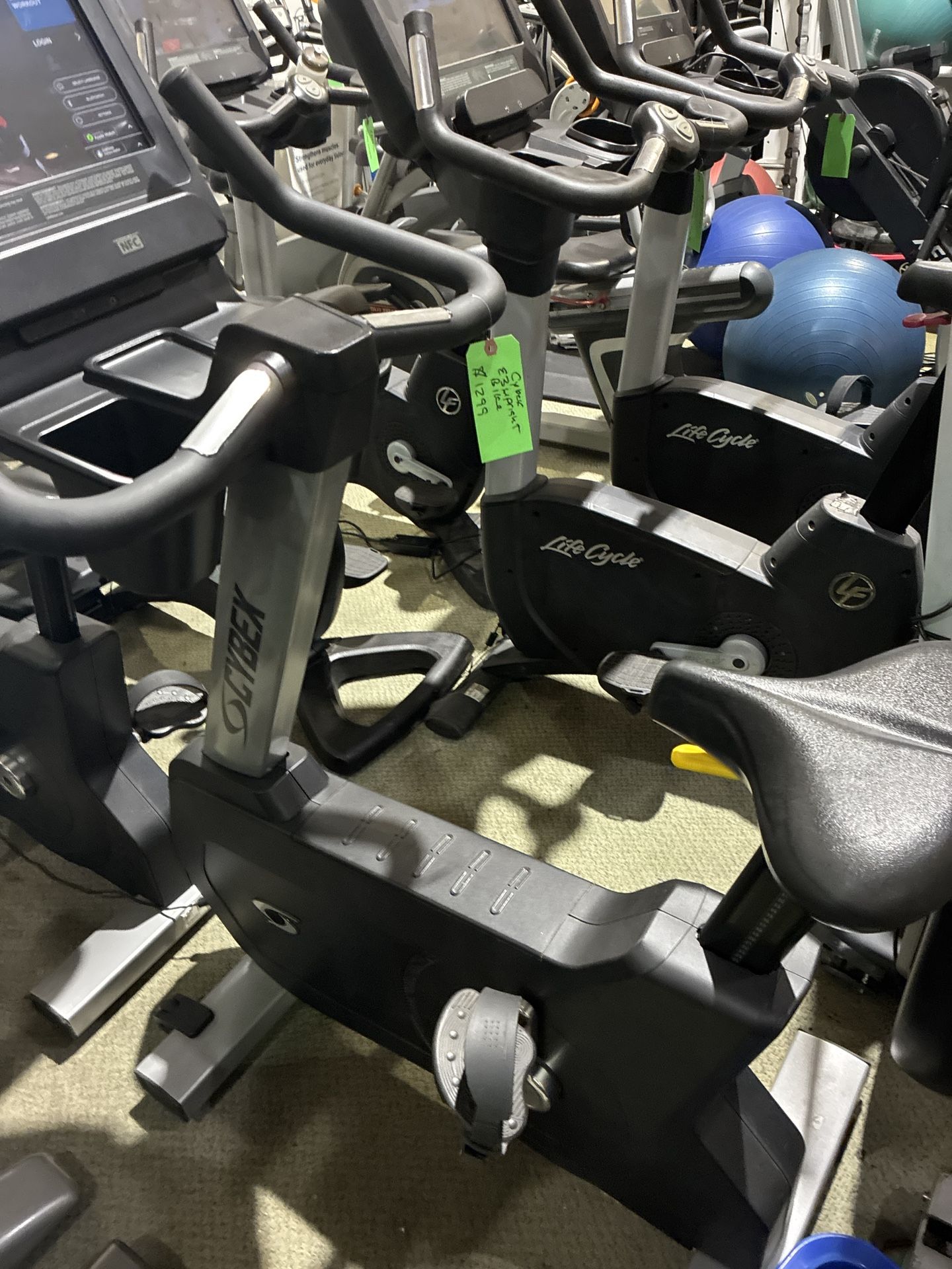 Cybex E3 Commercial upright cycle