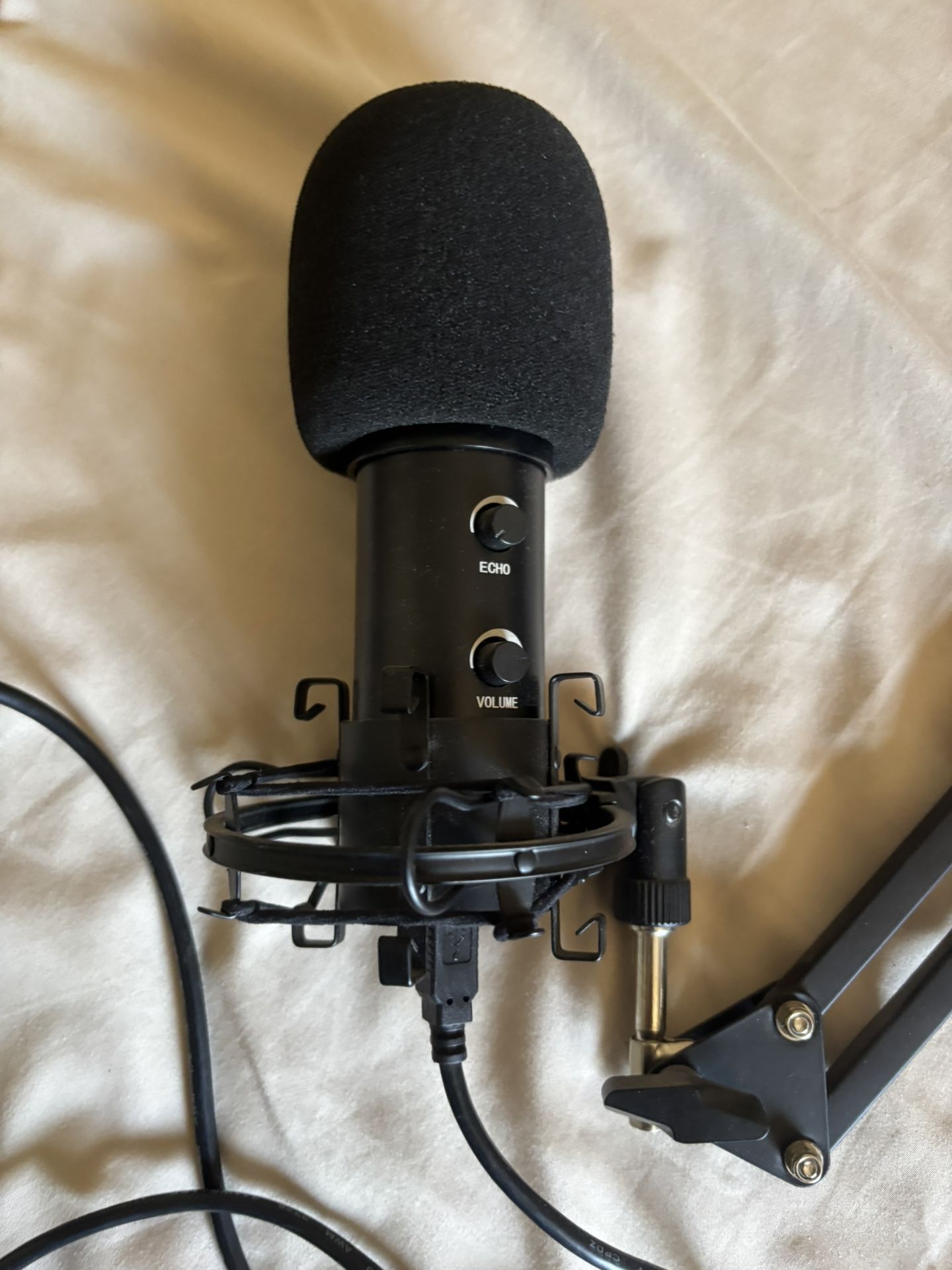 USB Microphone & Holder