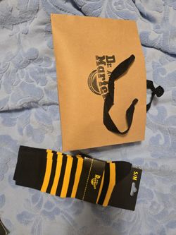 Brand New Bubble Bee Yellow  Black 1/3
Thin Stripe Organic Cotton Blend Socks