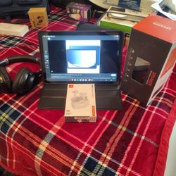 Samsung Galaxy S9+ And JBL Vibe Beam Earbuds And Bluetooth Speaker,And Headphones New!
