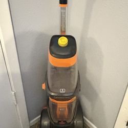 Bissell ProHeat 2X Revolution Carpet Cleaner – Like New