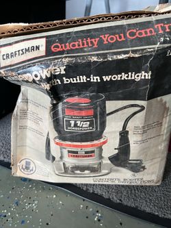 Craftsman 1.5 HP Router with Built-In Worklight